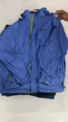 Patagonia Jacket and Fleece Mix - 30 Pieces